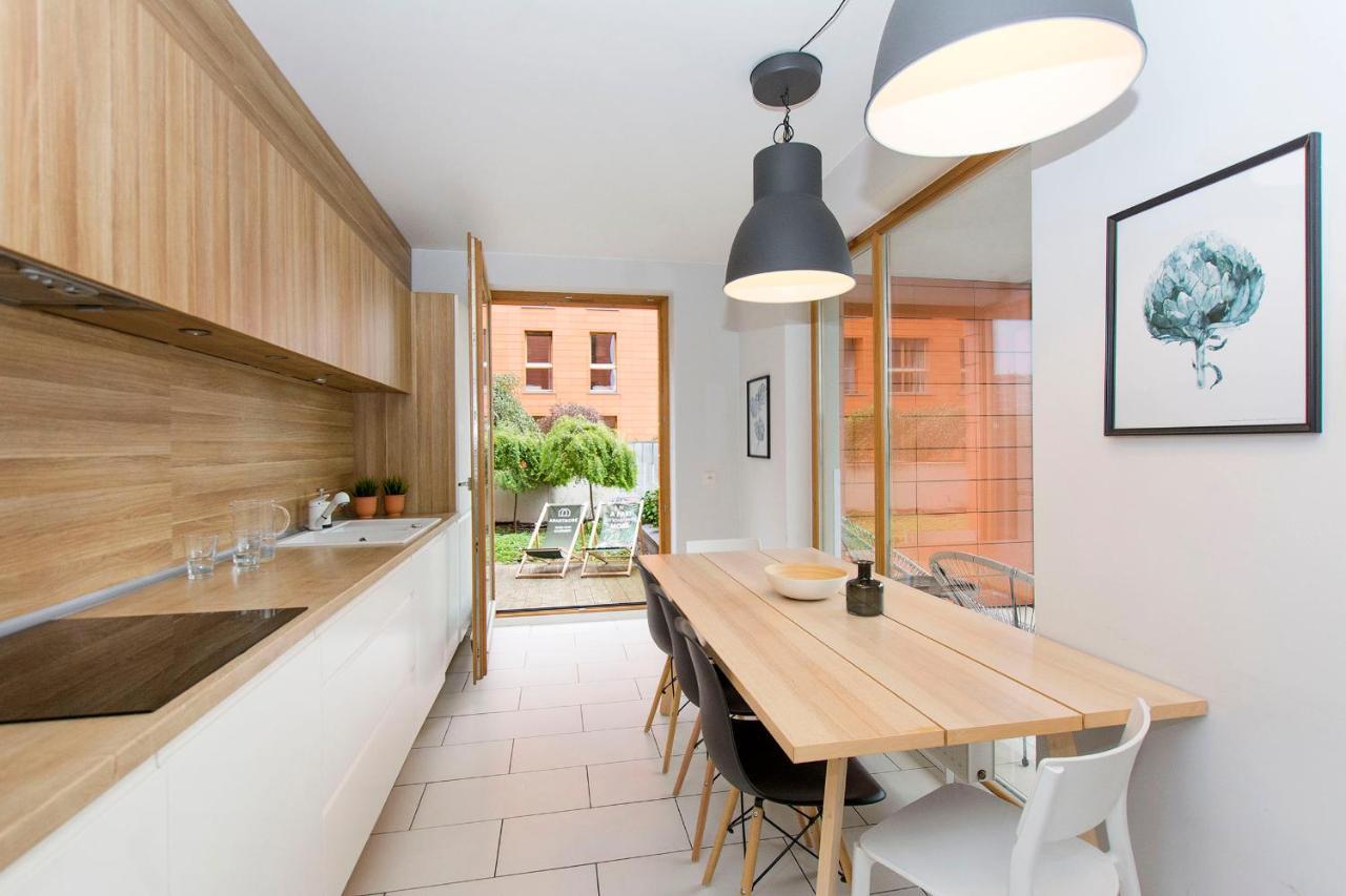 City Center - Aura By Apartmore Gdańsk Extérieur photo